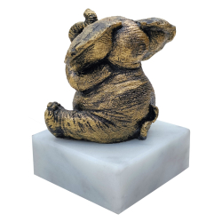 DUŻY SŁONIK NA SZCZĘŚCIE